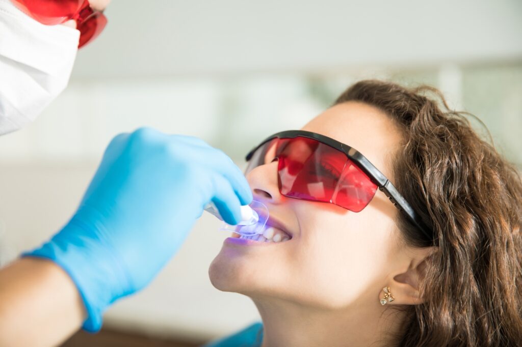 How Teeth Whitening Can Boost Your Confidence